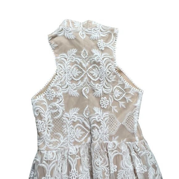 NWT FATE Lace Embroidered Dress White Size Small - Picture 7 of 12
